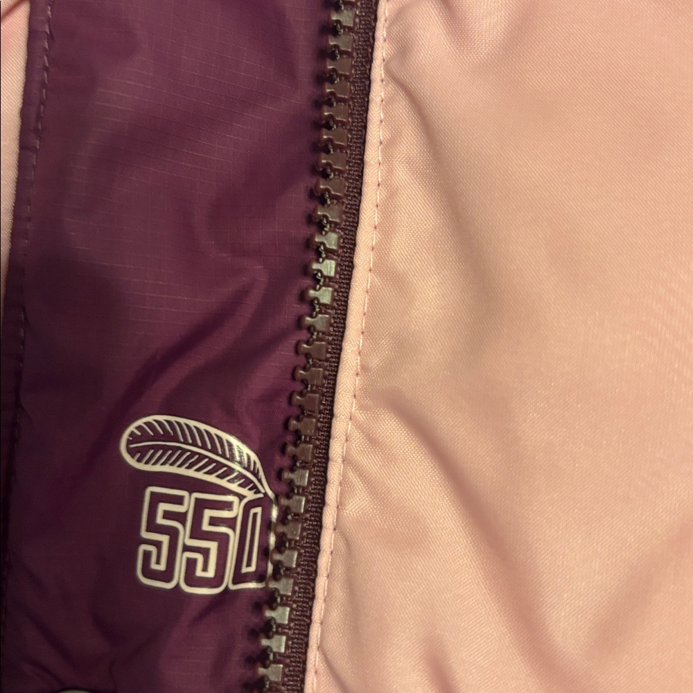 NIKE REVERSIBLE PUFFER VEST- small - Picture 4 of 8